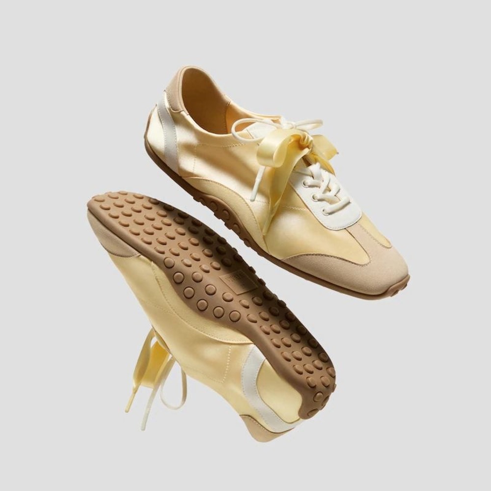 Vivaia Satin Square Toe Ballet Sneakers Butter Yellow Ribbon Lace EU 37 US 6.5